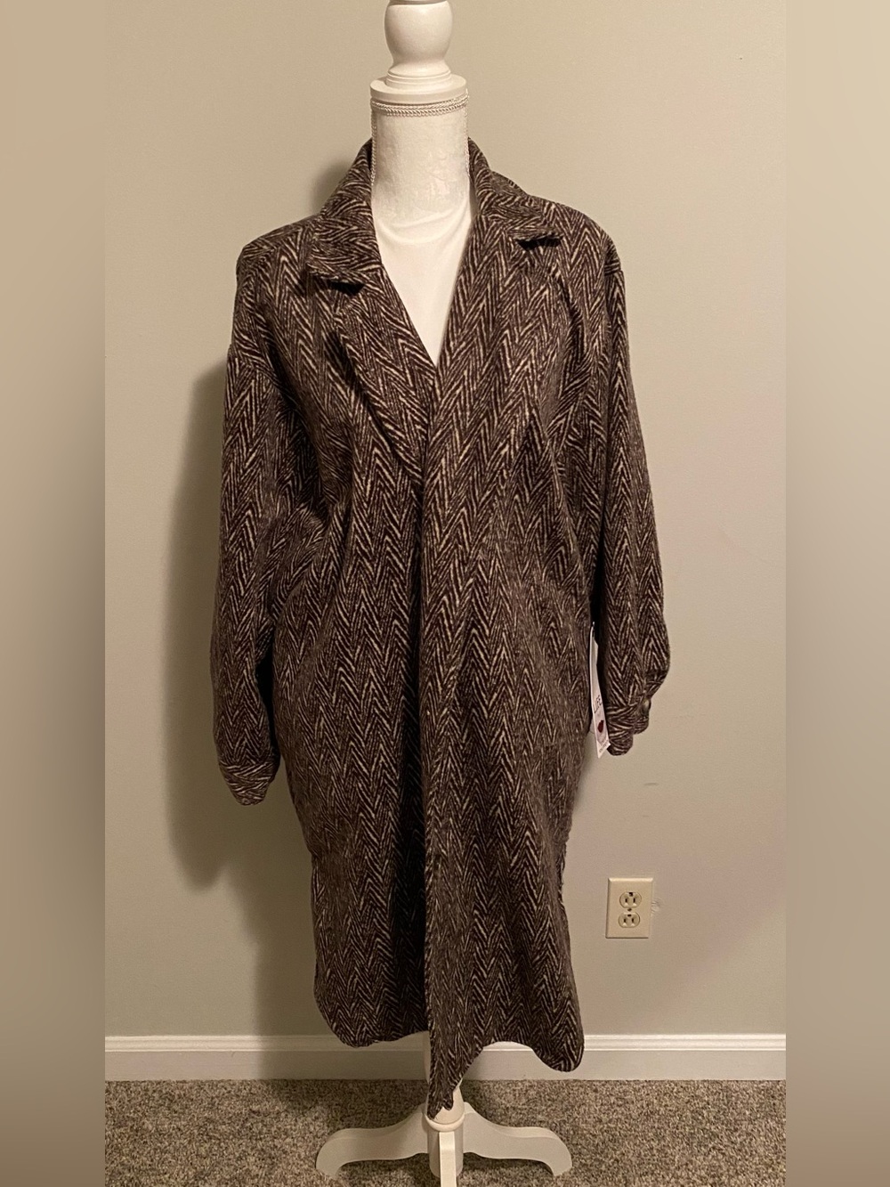 L.I.F.E Long Brown Herringbone Coat - Women's Jacket Size XL NWT
